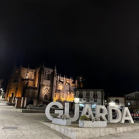 Serrano T1 Centro Da Cidade غوآردا المظهر الخارجي الصورة